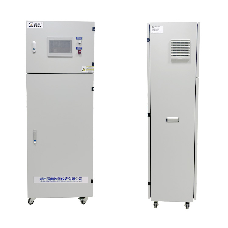 水質(zhì)在線監(jiān)測(cè)儀展示